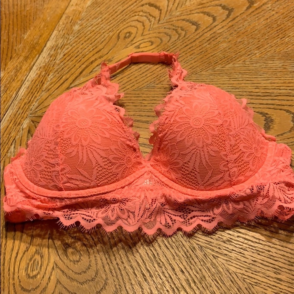 PINK BRA